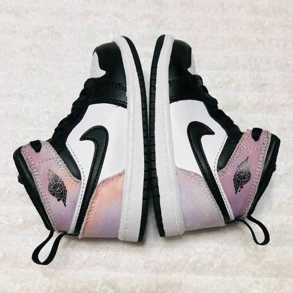 AirJordan 1 Mid SE 